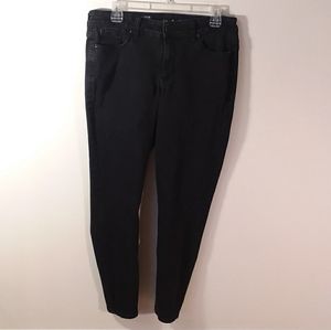 I156, Crown and Ivy, size10r, skinny jeans.